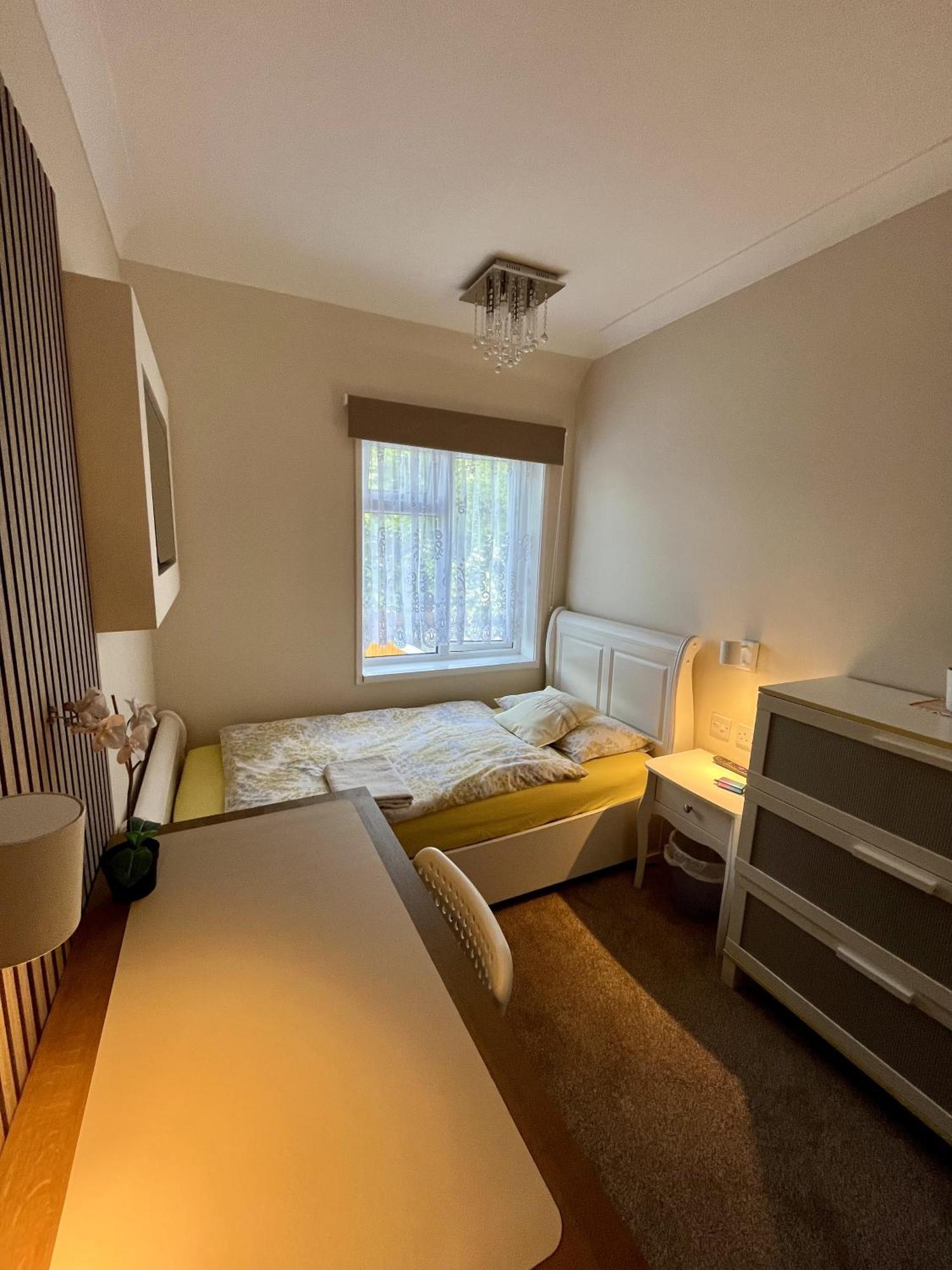 Home accommodation Southampton Esterno foto