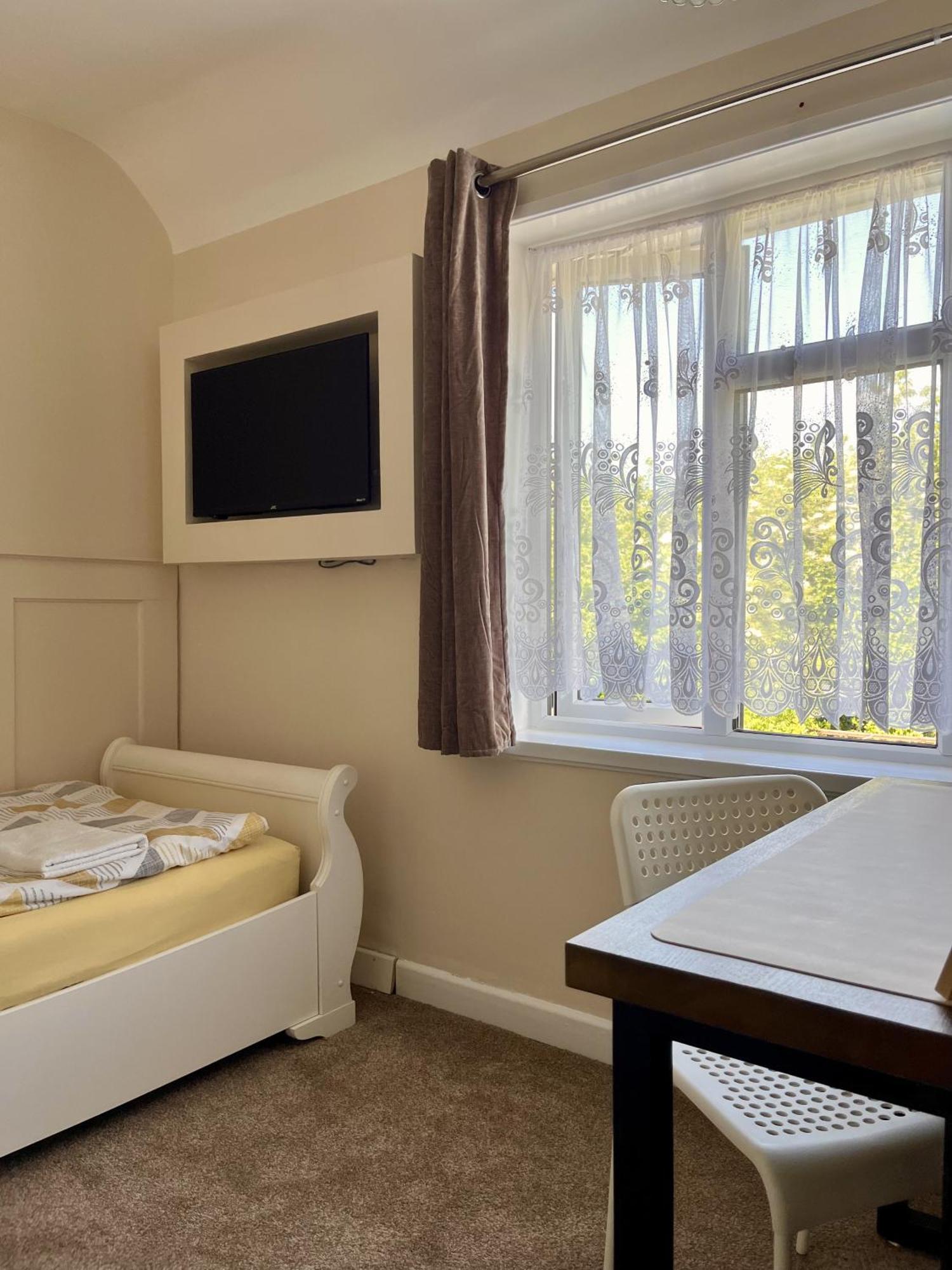 Home accommodation Southampton Esterno foto