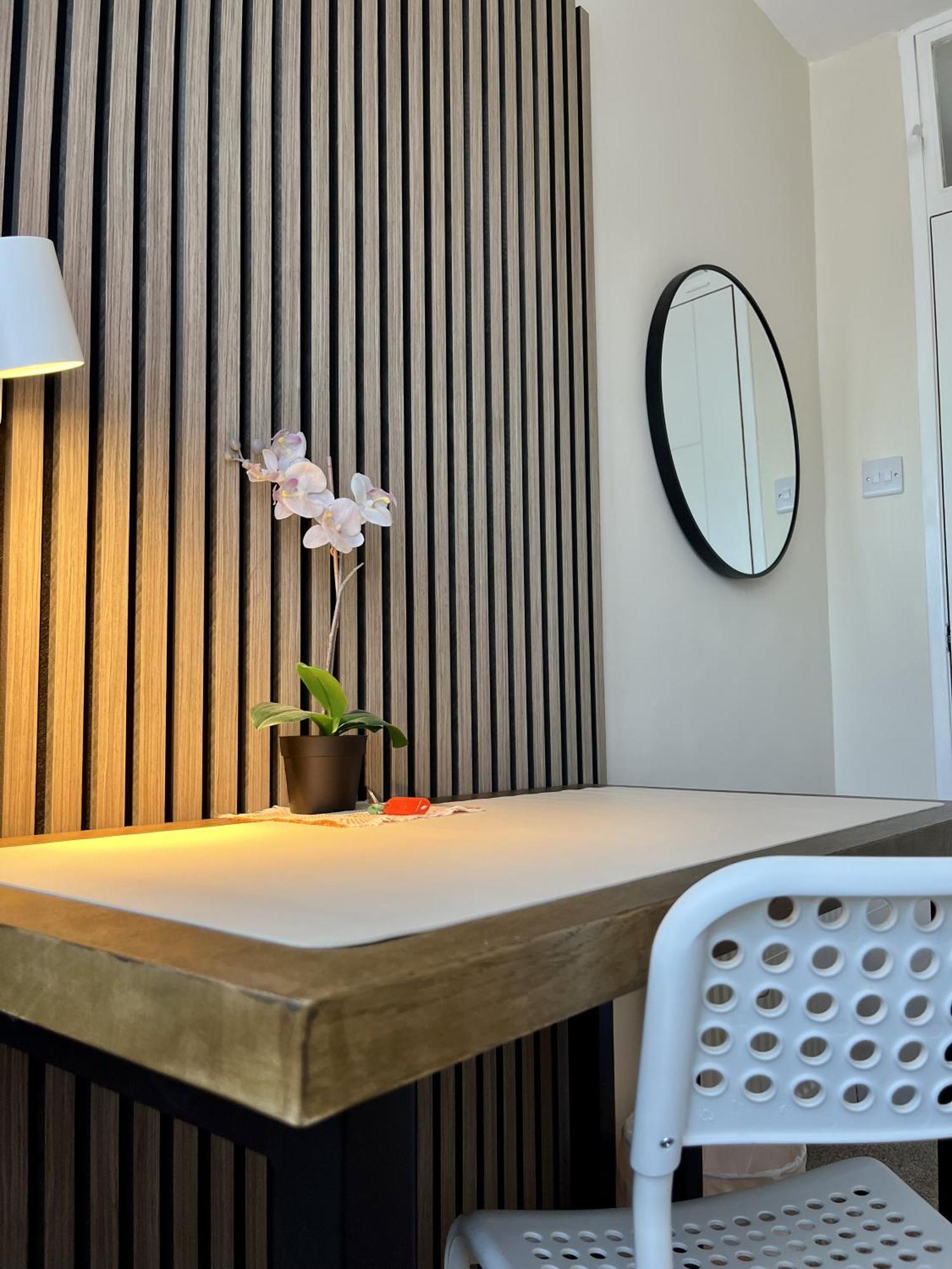 Home accommodation Southampton Esterno foto