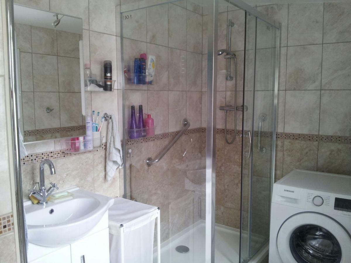 Home accommodation Southampton Esterno foto